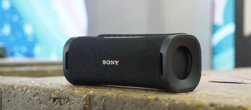 Преносима колонка Sony